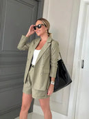 Conjunto Alfaiataria de Linho com Blazer e Shorts